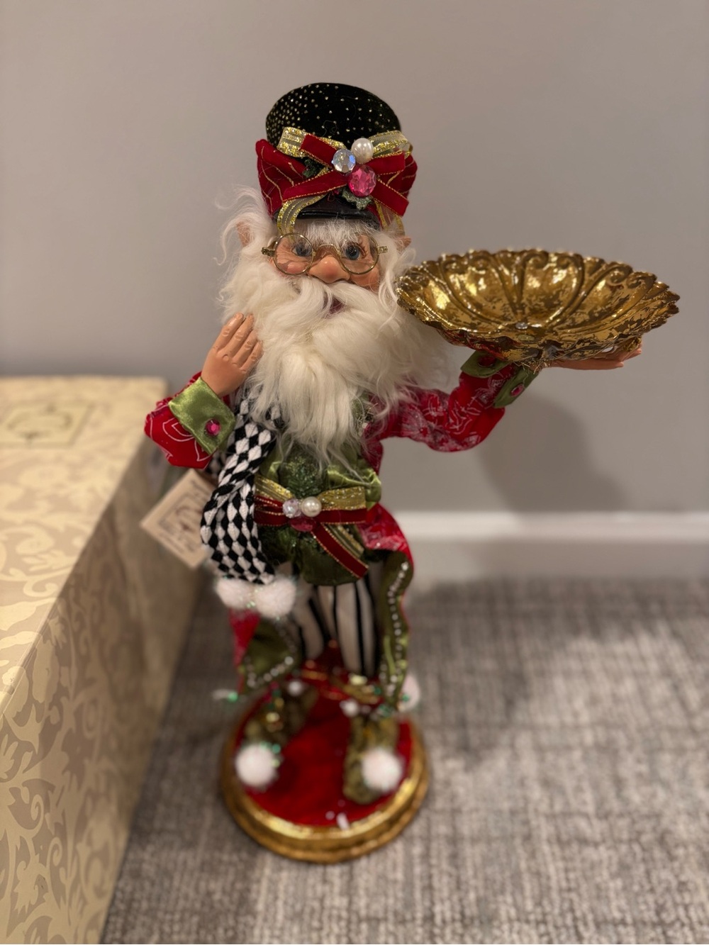 Mark Roberts 20-inch Elf with Candleholder collectible figurine in box